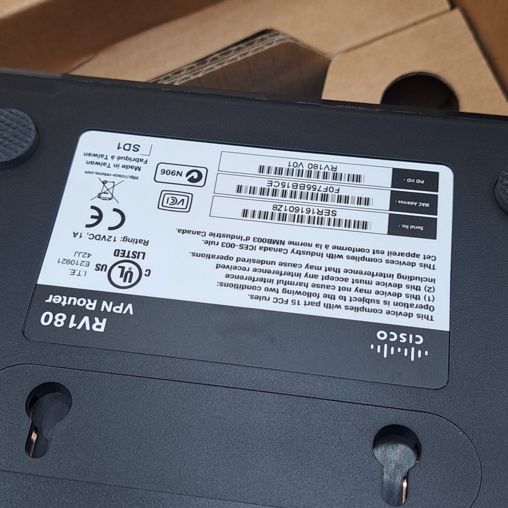 Cisco RV180 VPN Router