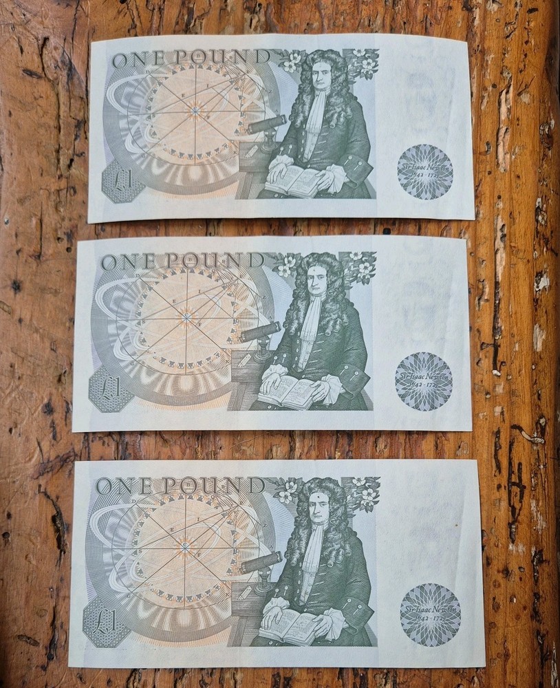 UK One Pound Note Jo Page X 3 Consecutive Numbers