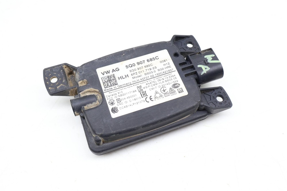 2018-2020 VW ATLAS - LEFT Blind SPOT Detection Control Module (Slave)