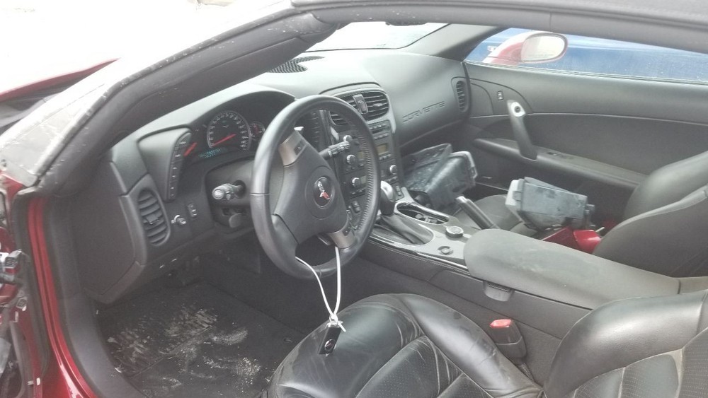 09 CHEVY CORVETTE C6 GLOVE BOX BLACK