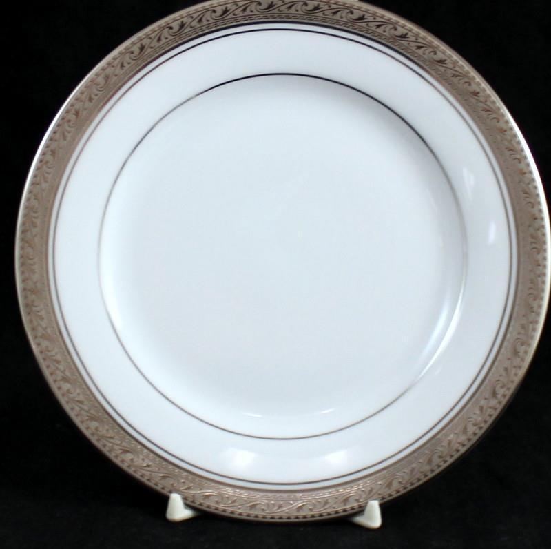 Noritake Crestwood Platinum 5 Piece Place Setting 4166L