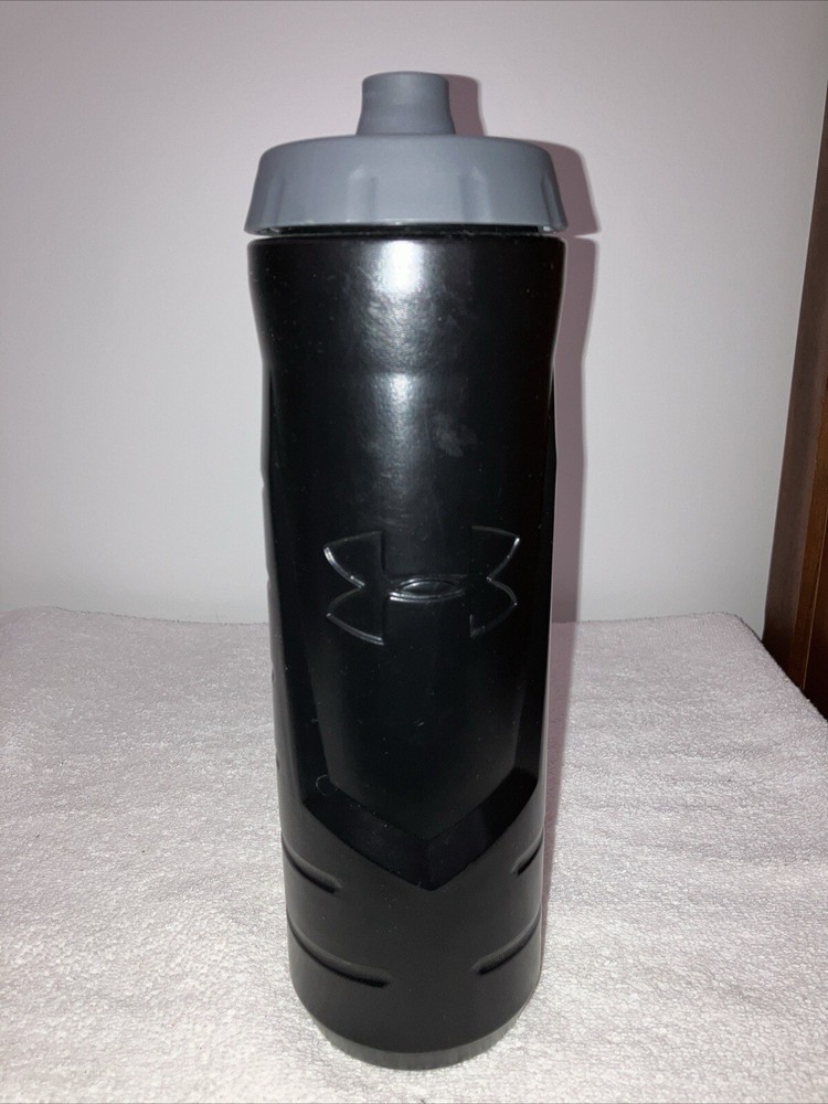 Under Armour Thermos Squeezable 32 oz Bottle, Black