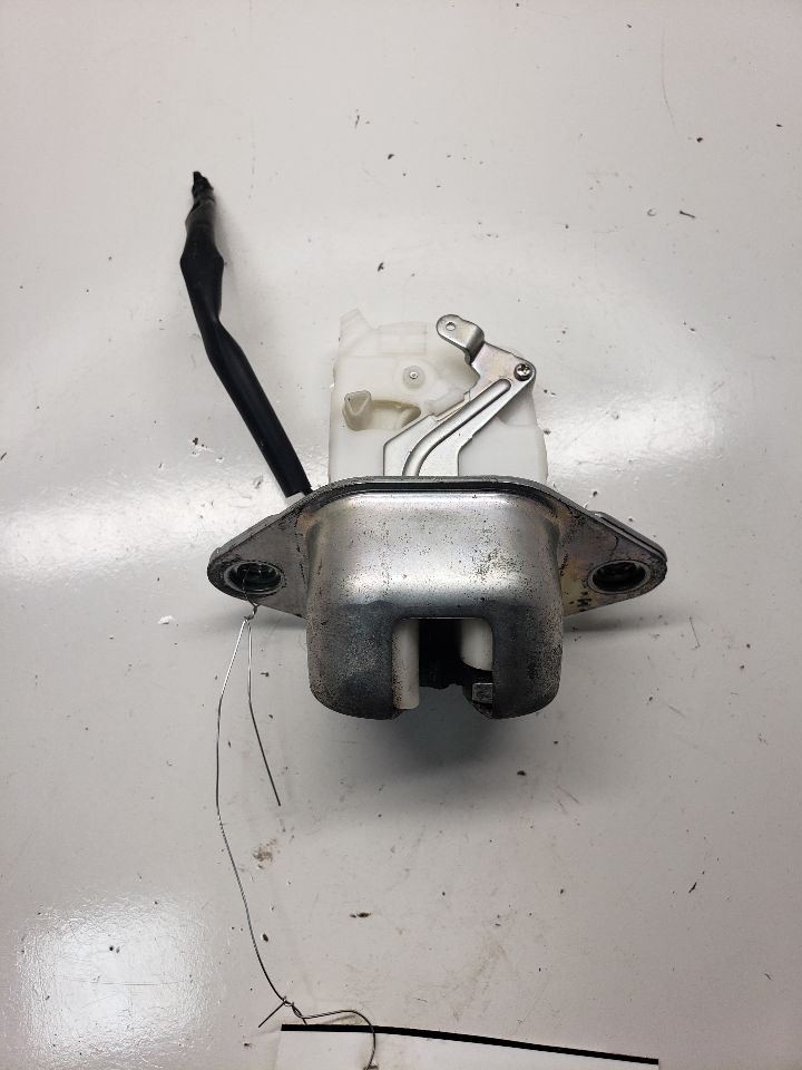 2011 IMPREZA Door Lock Actuator OEM