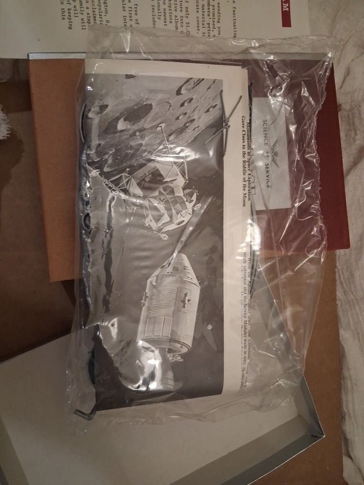 Science Service Program Nelson Doubleday Apollo Command Module Model Kit Gray