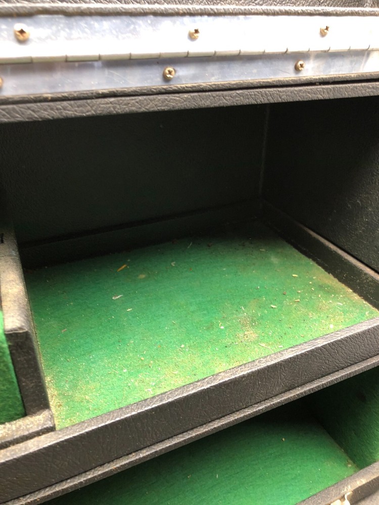 the flintlock muzzle loading specialist box a hobby city BLACK