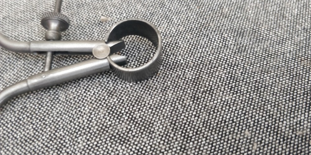 MINI MOORE & WRIGHT Outside Caliper TOOLMAKERS Round Legs; 3.0” Size