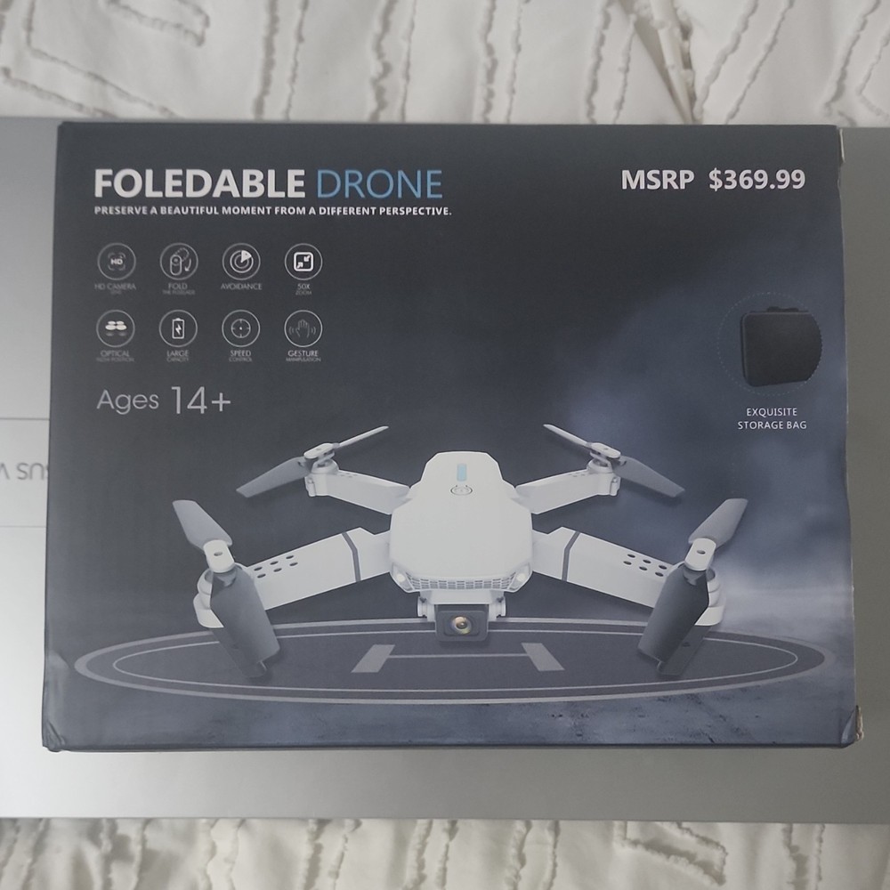 Foldable Quadcopter Drone HD Camera Avoidance Gesture Control Ages 14+ White Bl…