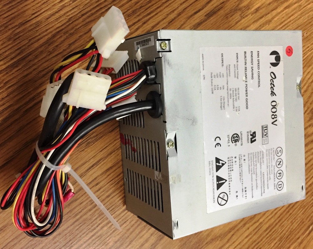 Octek 008V Switch Selectable Power Supply