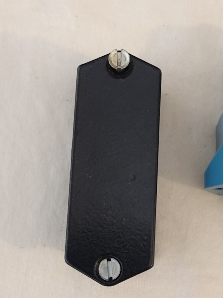 Honeywell BZE6-2RN Micro Switch