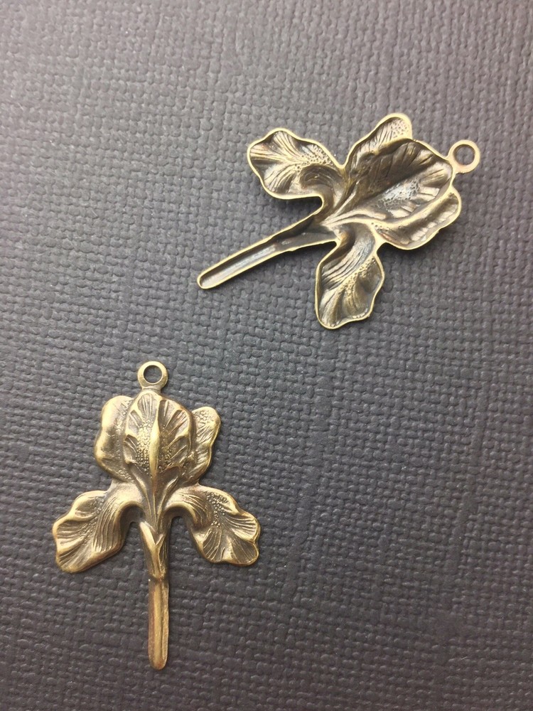 30283 2 Pc Brass Oxidized Victorian Iris Charm Jewelry Finding