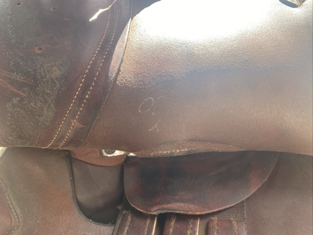 Dover Circuit English 17" saddle