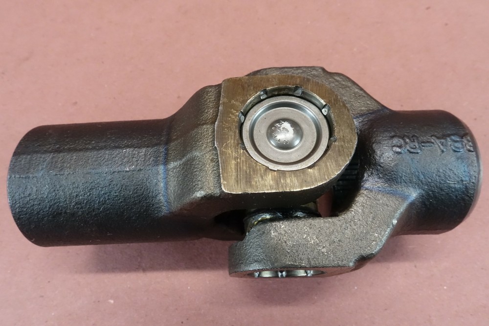 2005-2009 SUZUKI BOULEVARD M50 Universal Joint Gear