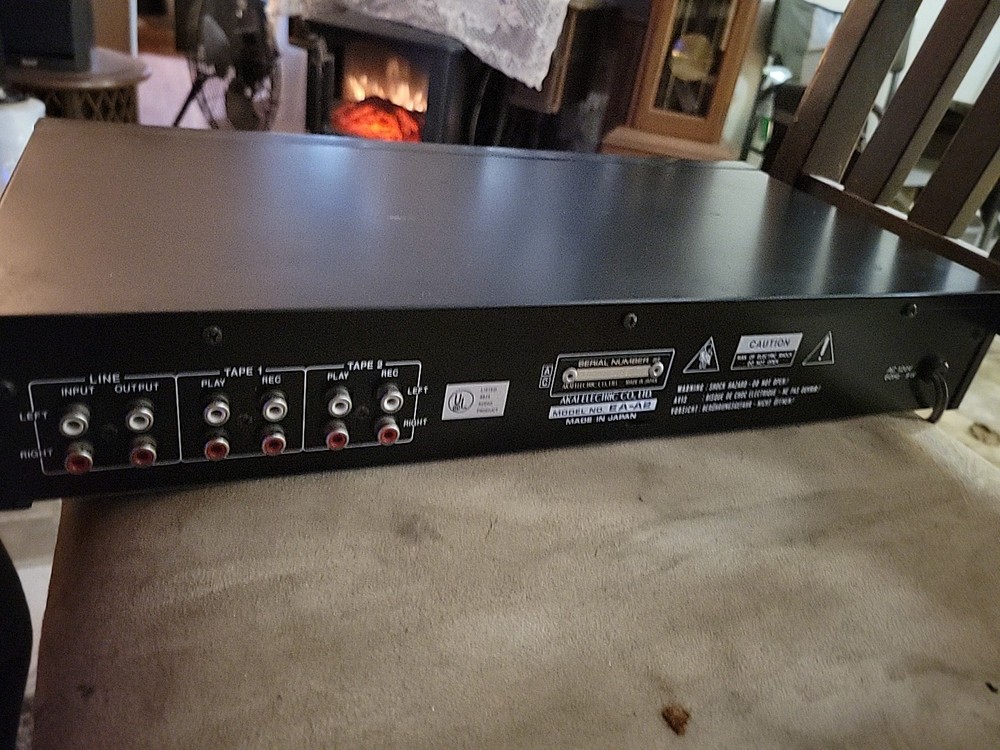 AKAI EA-A2 GRAPHIC EQUALIZER