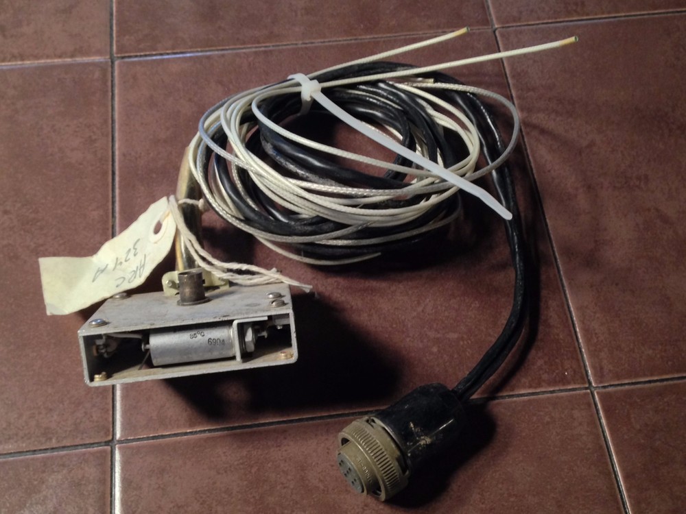 Cessna ARC 324A Connectors Backplate and wiring