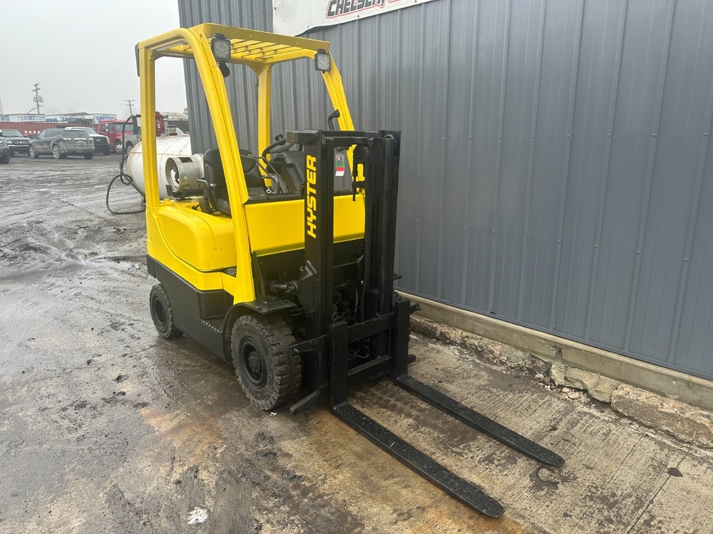 Hyster 30FT 3,000lb Capacity