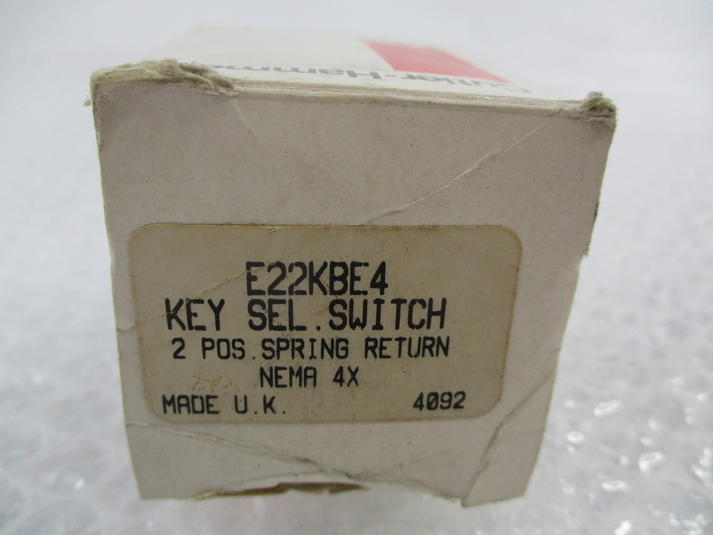 CUTLER HAMMER E22KBE4 SELECTOR SWITCH NSMP