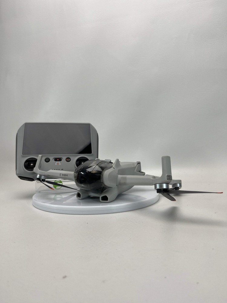 Broken DJI Mini 3 Drone and Controller CP.RC.00000005.01