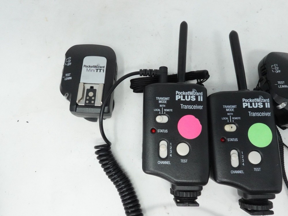 PocketWizard Plus II Transceivers + PocketWizard MiniTT1 Combo