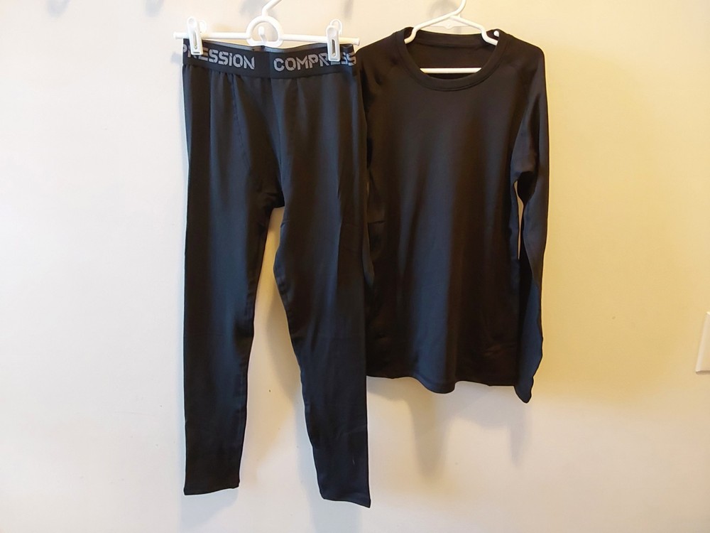 2 E Pro Compression Black & Gray Boy's Thermal Sets / Size L / NWOT