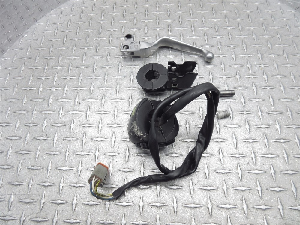 2004 Harley Davidson Fat Boy FLSTFI Left Switch Handlebar Control Clutch Perch