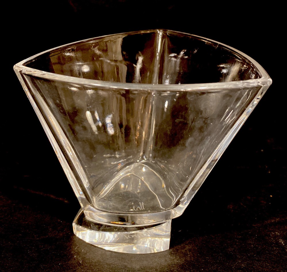 Joyjolt Off Base Triangular Crystal Two Glasses Marked