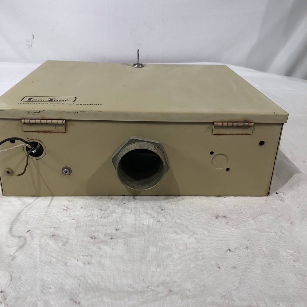 Irri-Trol MC-8 Plus Vintage Watering Controller System