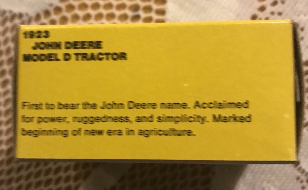 8 JOHN DEERE tractor boxes 2 1/2 x 1 1/2 boxes Only
