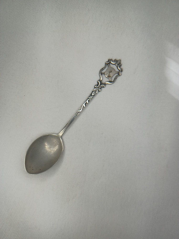 ANTIQUE Karo 800 SILVER SOUVENIR SPOON *missing Crest*