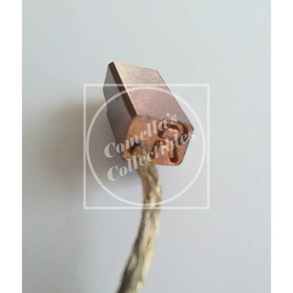 Replacement Timed Motor Brushes with Single Shunt and Eyelet (2 pcs)
