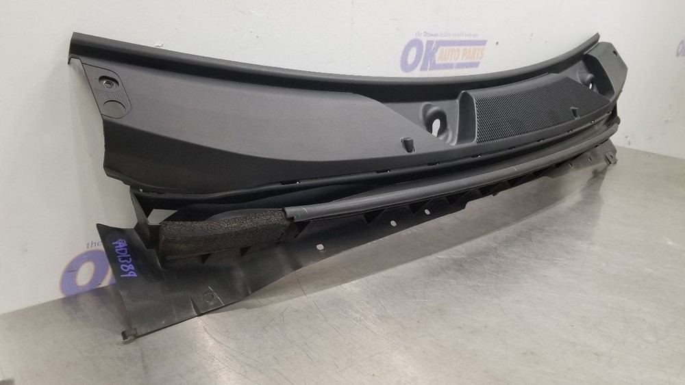 23 FORD BRONCO COWL VENT PANEL