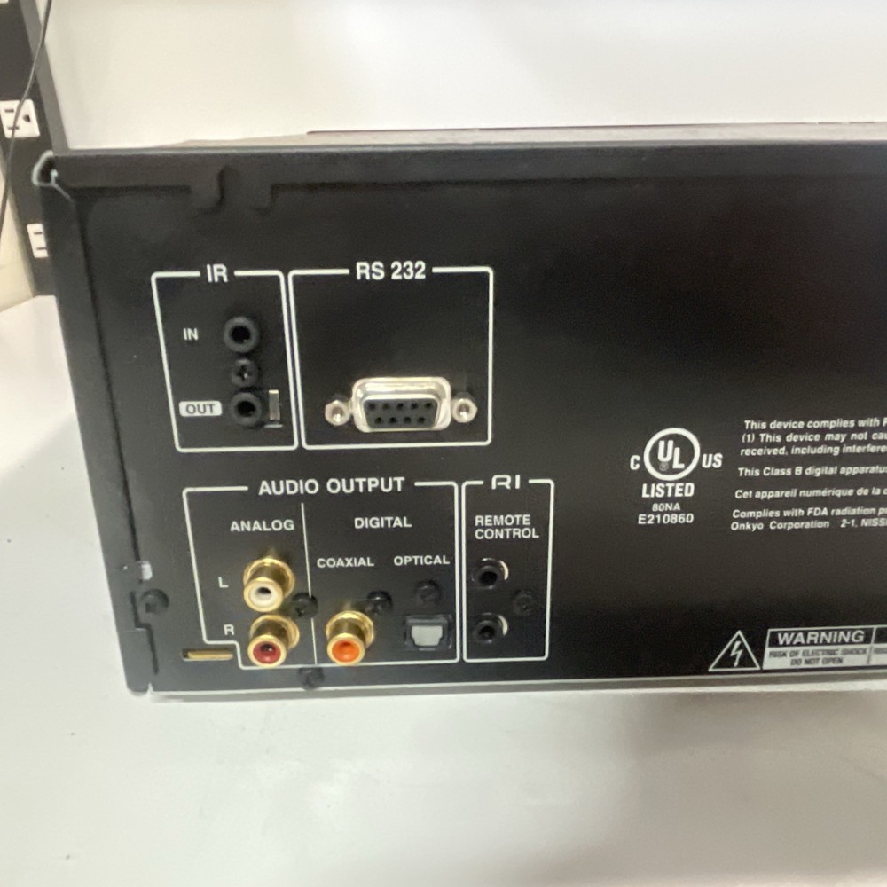 Integra Compact Disc Changer CDC-3.4