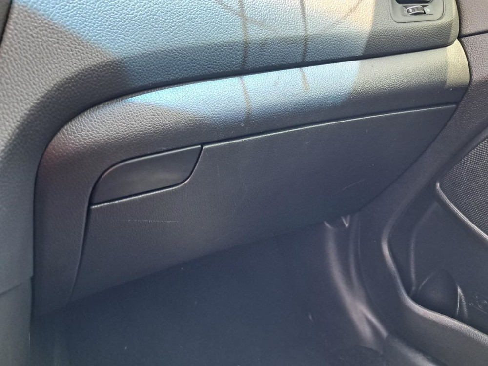 OPTIMAKIA 2015 Glove Box 4756136