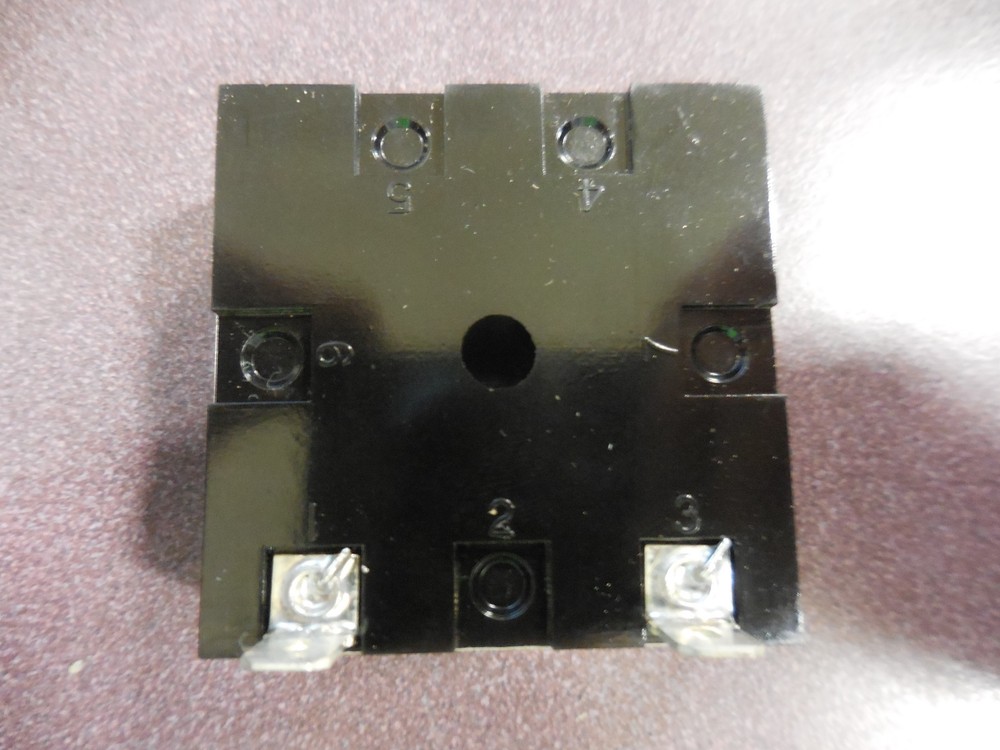 Artisan Solid State Interval Timer Pn. EPC-12434-8-100MS 115 VAC, Delay 100ms