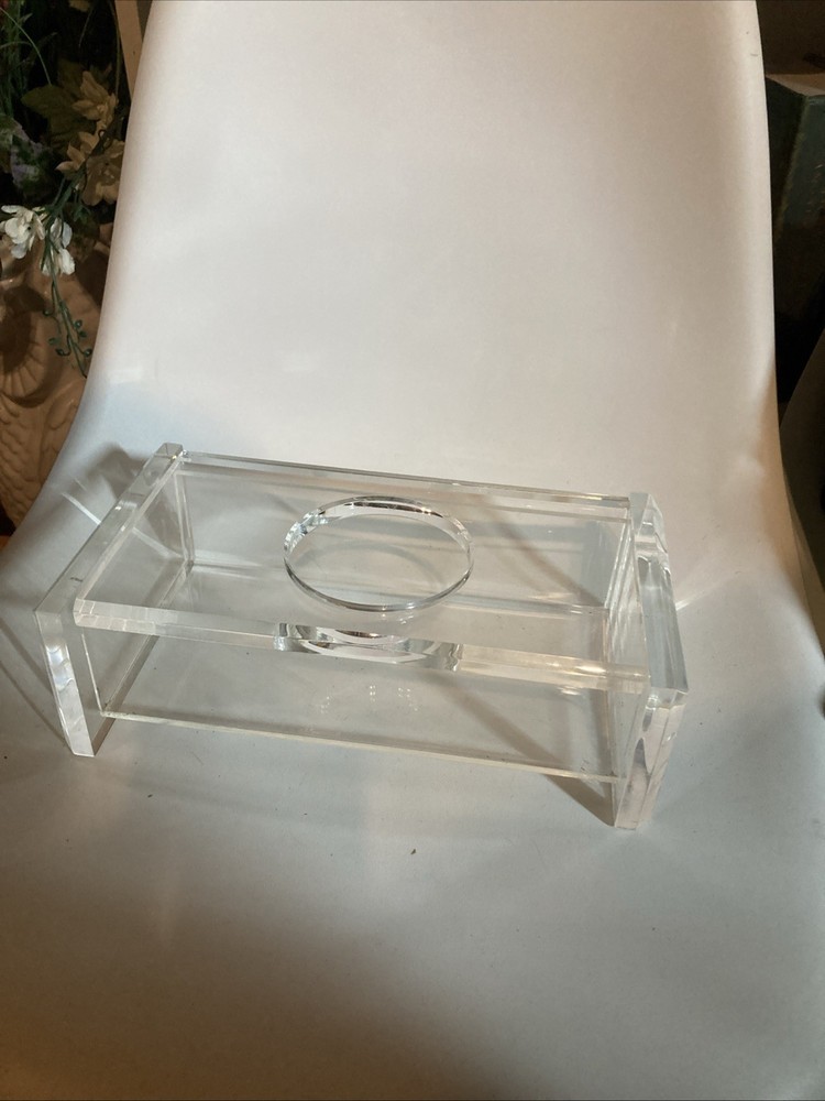 Mid Century Lucite Tissue Box Hinged Top. EUC