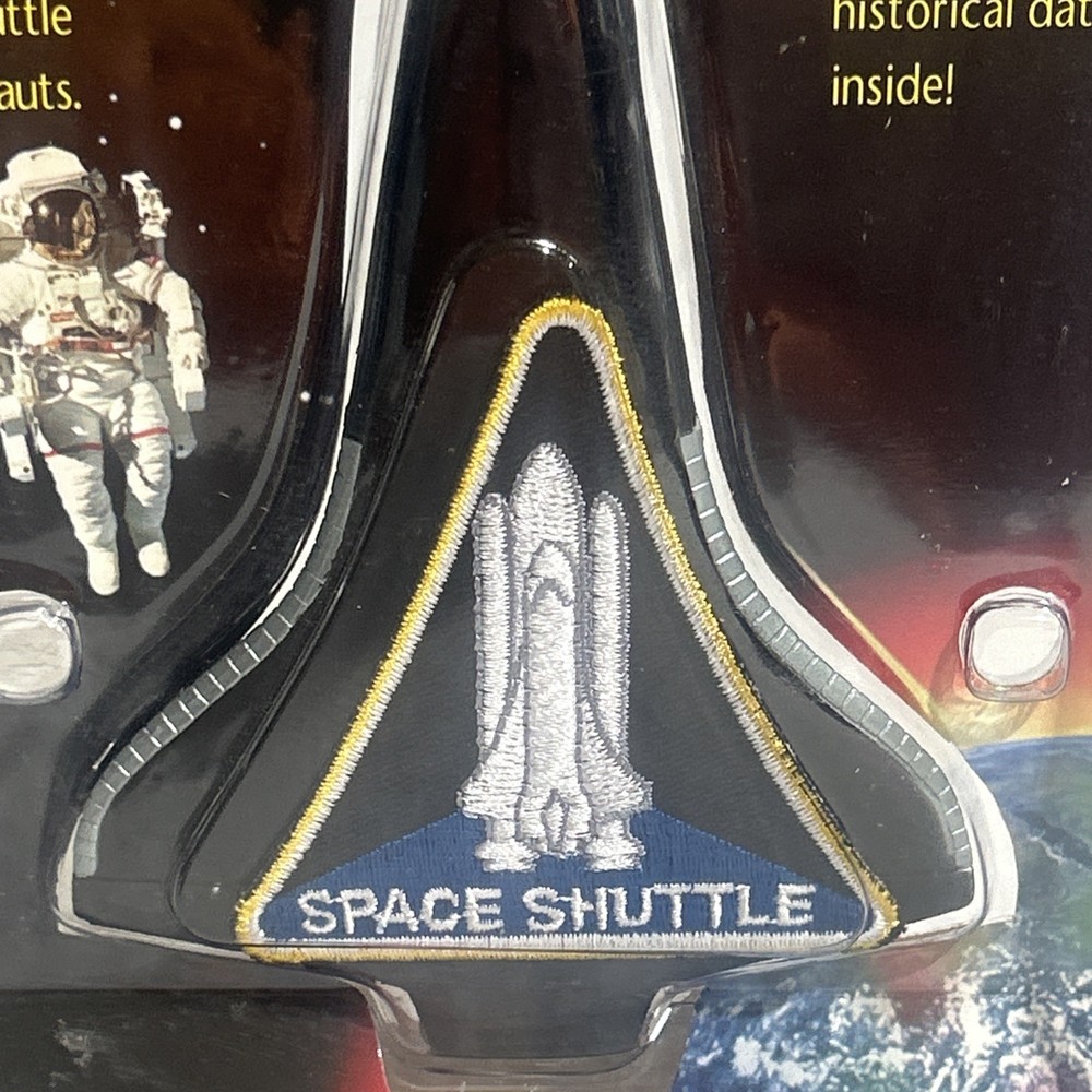 Space Voyagers Shuttle Orbiter 2002 With Patch NEW 6"