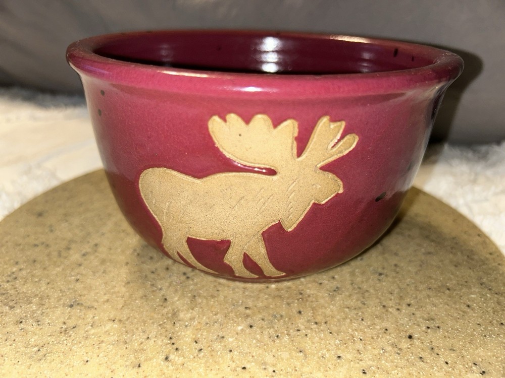 Collection Circle Candy Dish Moose Decor Signed. Maroon/tan