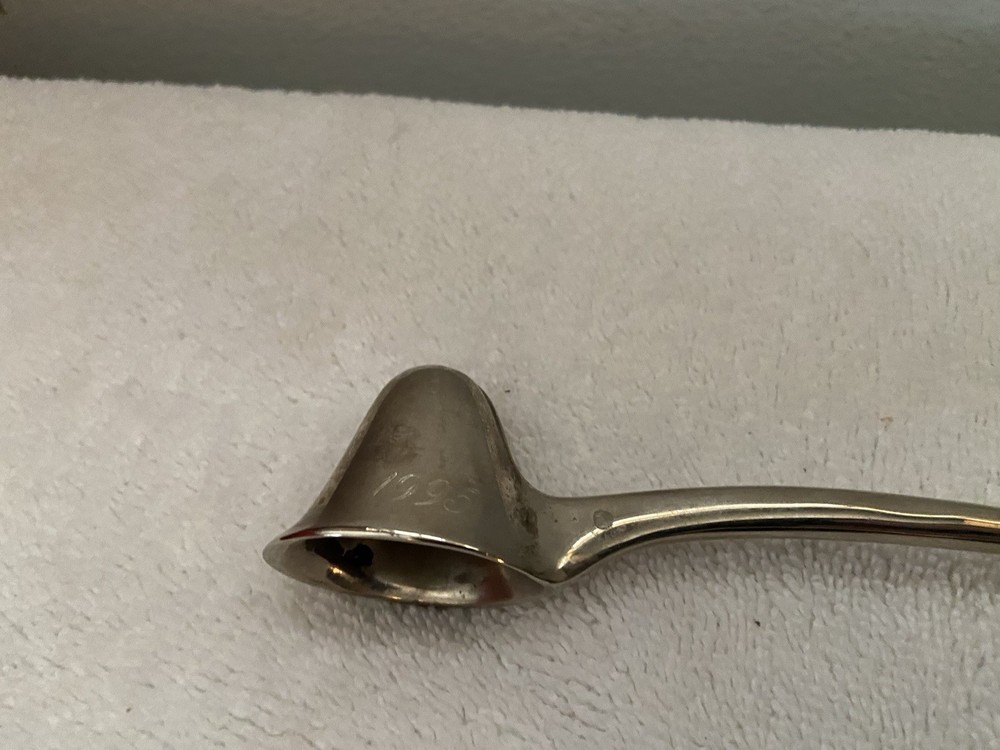 Vintage silver-plated candle snuffer nice condition