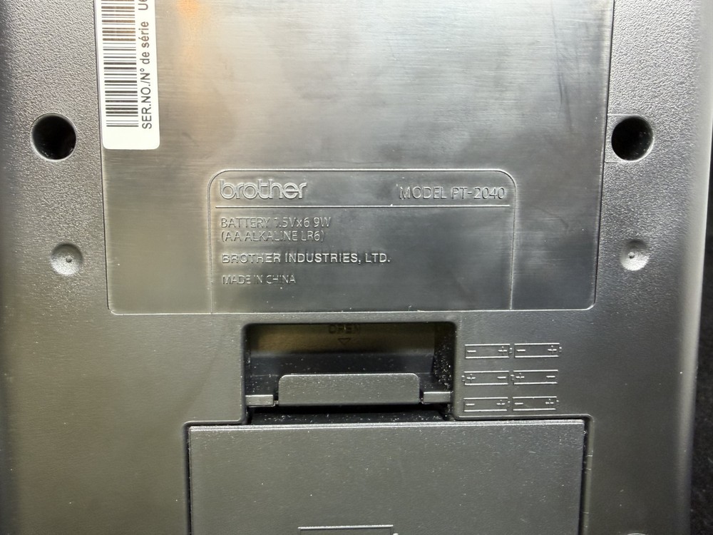 Brother P-Touch Label Maker Printer Model PT-2040 TESTED