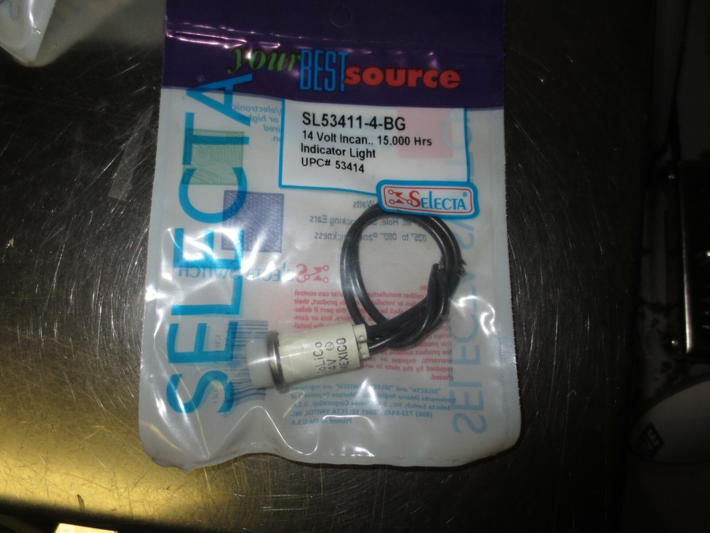 1 SL53411-4 Selecta, White Raised Indicator Light, 14 Volt, Panel Mount 1/2"
