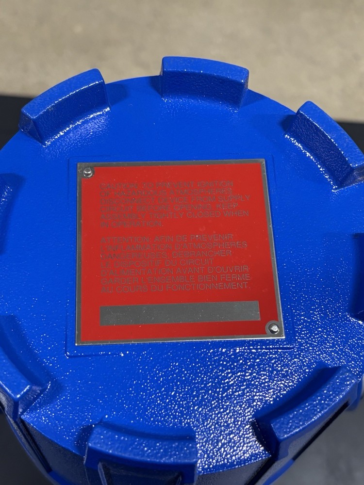 New! Magnetrol Ametek XP Level Switch Mo.# B73-1B20-BKT Explosion Proof