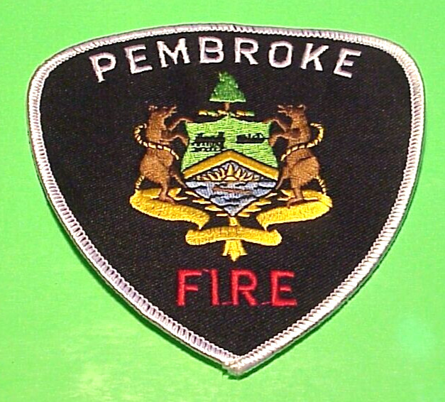 PEMBROKE  ONTARIO  CANADA  4 1/2"  FIRE DEPT  PATCH  FREE SHIPPING!!!