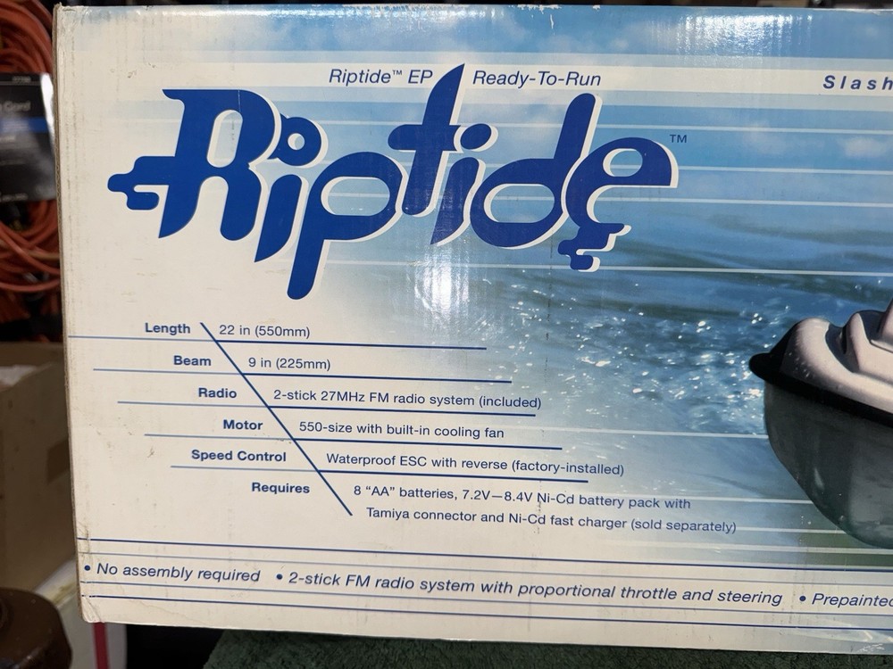 ProBoat RIPTIDE (PRB2300) !! 22" Long Waverunner / Jetski!!!