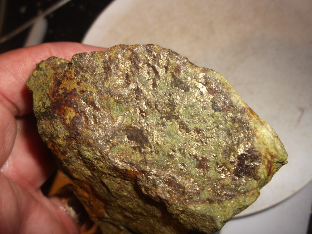 Gold, silver, copper, 418 grams samples ,ore high grade .