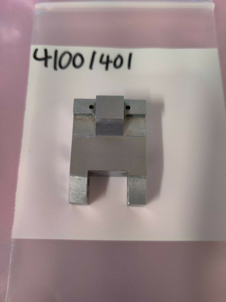 Universal Instruments Spreader .300 41001401