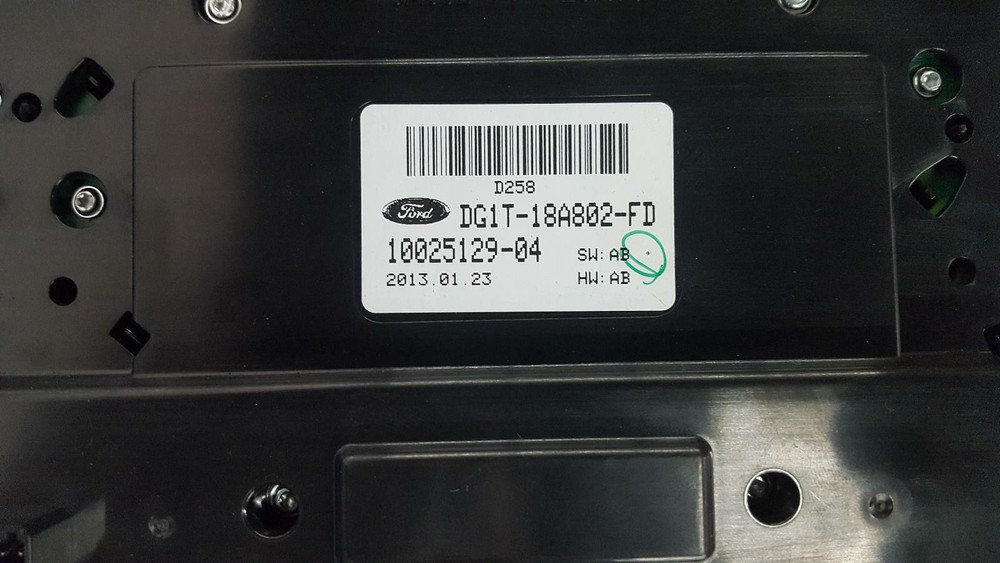 13 TAURUS Radio control panel, 4.2" screen opening, SEE OPTIONS
