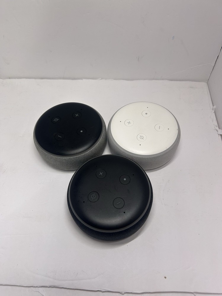 Lot of 3 Amazon Echo Dot 3rd Generation Smart Speakers
