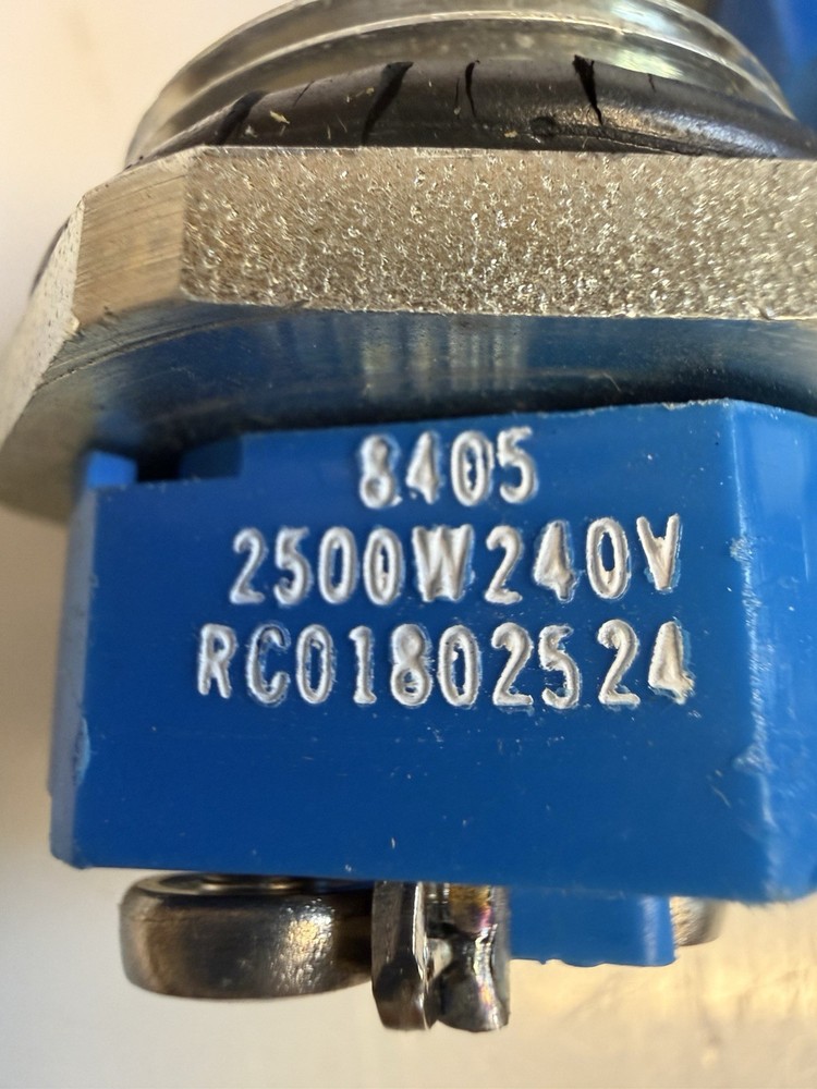 Camco USA 8405 Water Heater Element Screw, 240 V, 2500 W QTY X3 READ INFO!!