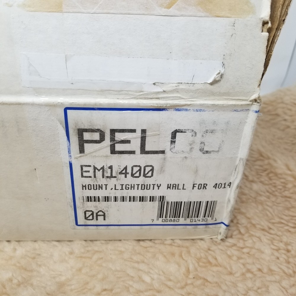 Pelco EM1400 Light Duty Wall Mount for 4014 Open Box/Used