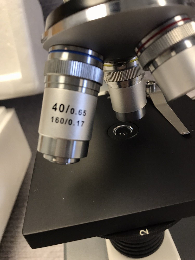 Boreal Compound Light Microscope SFC 111 Series 3 Objectives 4x 10x 100x Student