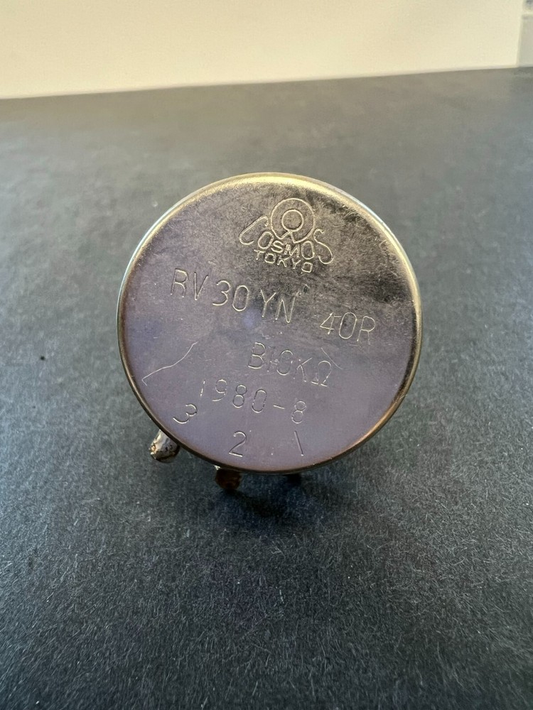 Cosmos RV30YN 40R Potentiometer